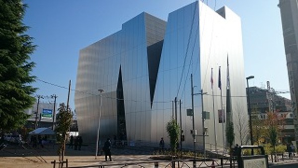 すみだ北斎美術館サムネイル